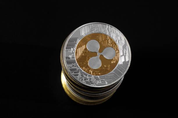 XRP 正朝着宏观转变迈进，扩张的对角线与突破动能相遇