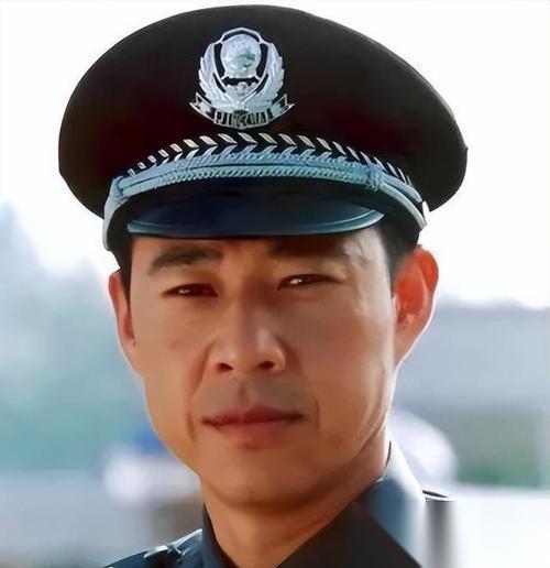 真正男子汉手游 中张丰毅的强大人物属性与魅力 探索真正男子汉手游中张丰毅的魅力
