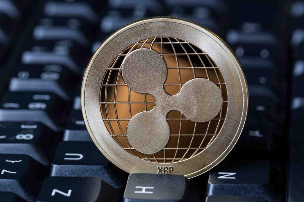 XRP 在 24 小时内资金流入超过 60 亿美元后重回 2 美元。